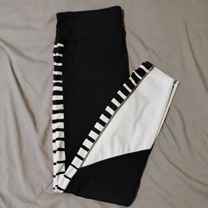 GAPFit Sculpt Compression Leggings in Black